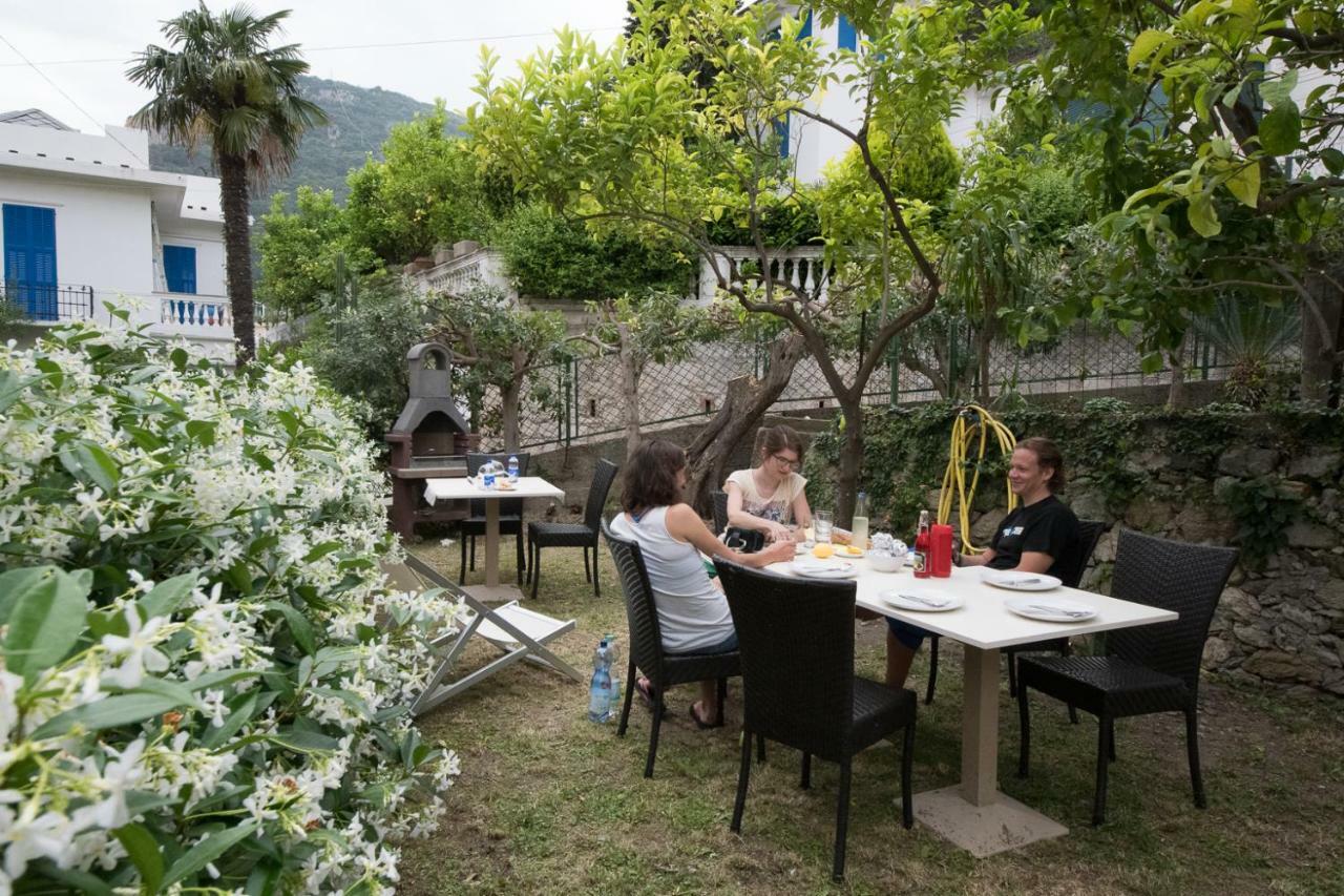 Rione San Carlo Finale Ligure Exterior foto
