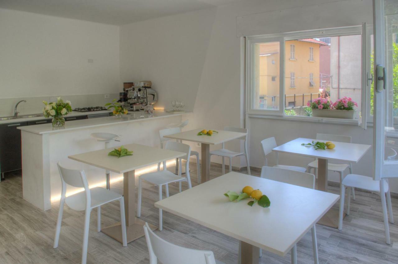 Rione San Carlo Finale Ligure Exterior foto
