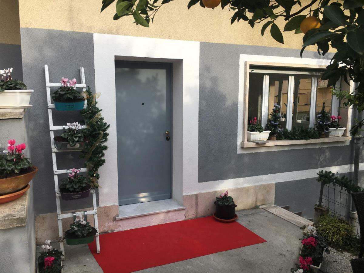 Rione San Carlo Finale Ligure Exterior foto