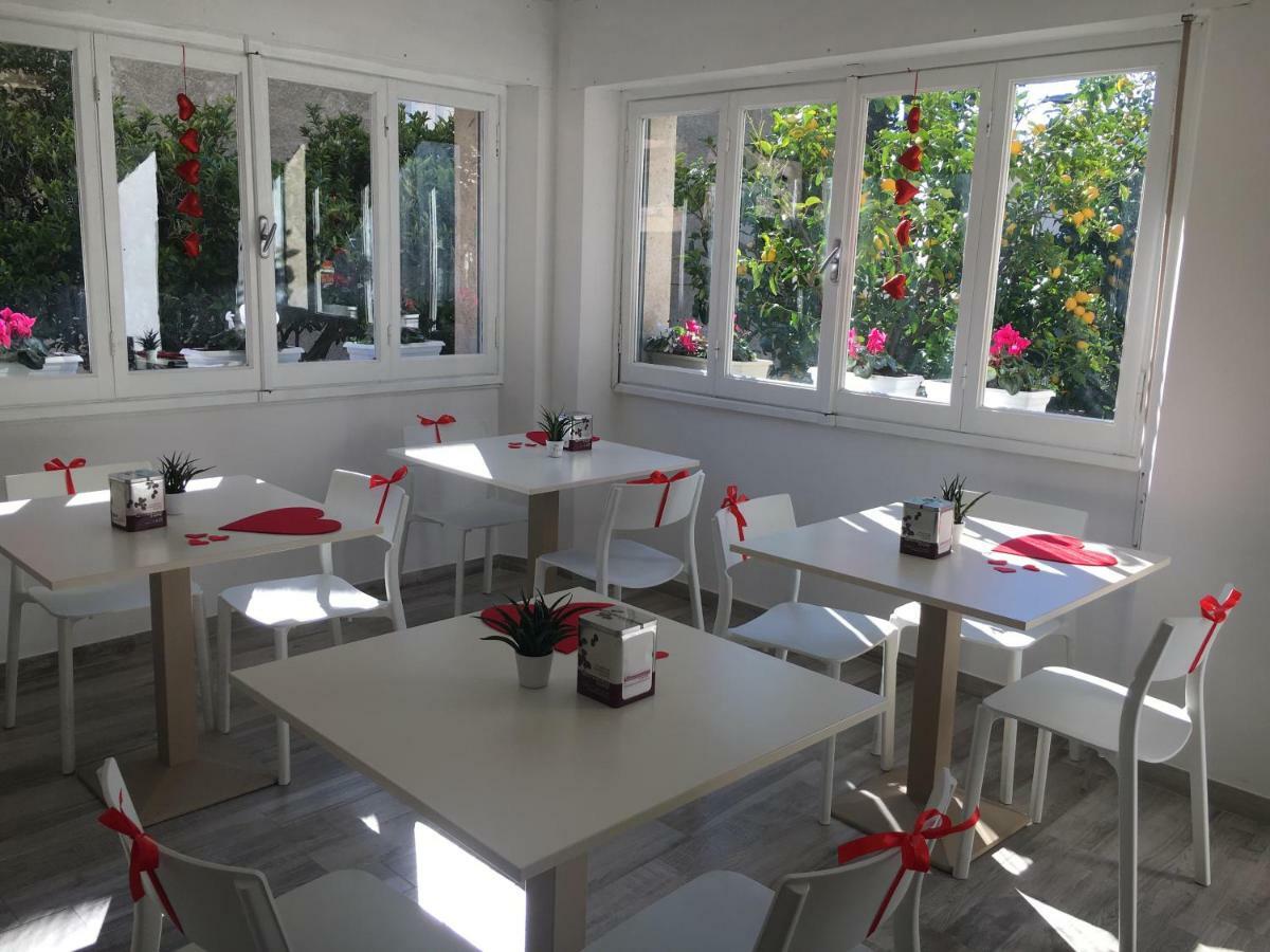 Rione San Carlo Finale Ligure Exterior foto